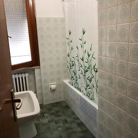 Family Apartment Pesaro